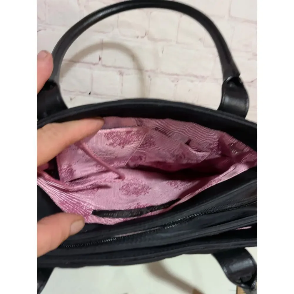 MY FLAT IN LONDON IN VENUSTUM VE RI TAS ORGANIZER PASSPORT LG TOTETE $540